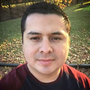 Meet your Posher, Luis f.